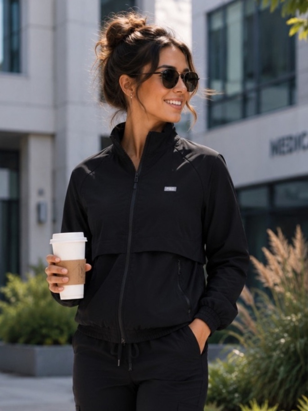 FIGS Sydney Performance Scrub Jacket XS Black Full Zip